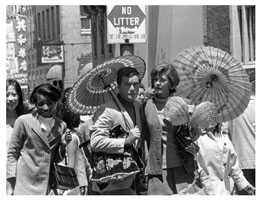 Larry Hagman, Jessica Walter, Three's A Crowd
